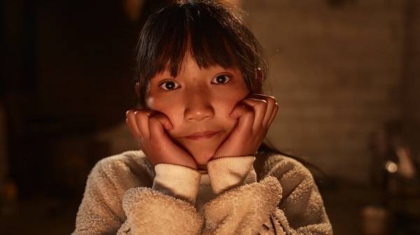 点亮大山里的每一颗星 安尔乐公益短片温情上线_山区_女童_守护