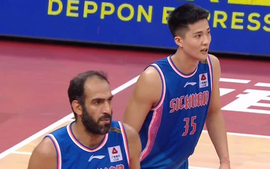 李慕豪全场1分,范子铭全场6分,哈达迪全场25分!