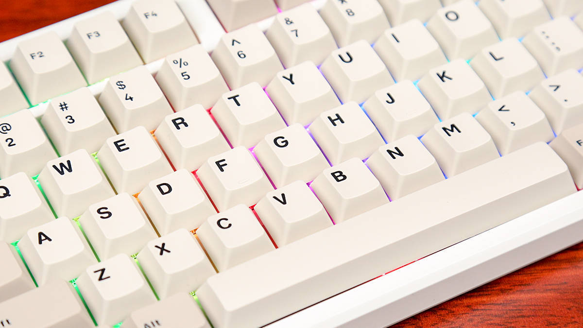 黑爵AK966无线三模游戏机械键盘评测：配置拉满，一步到位