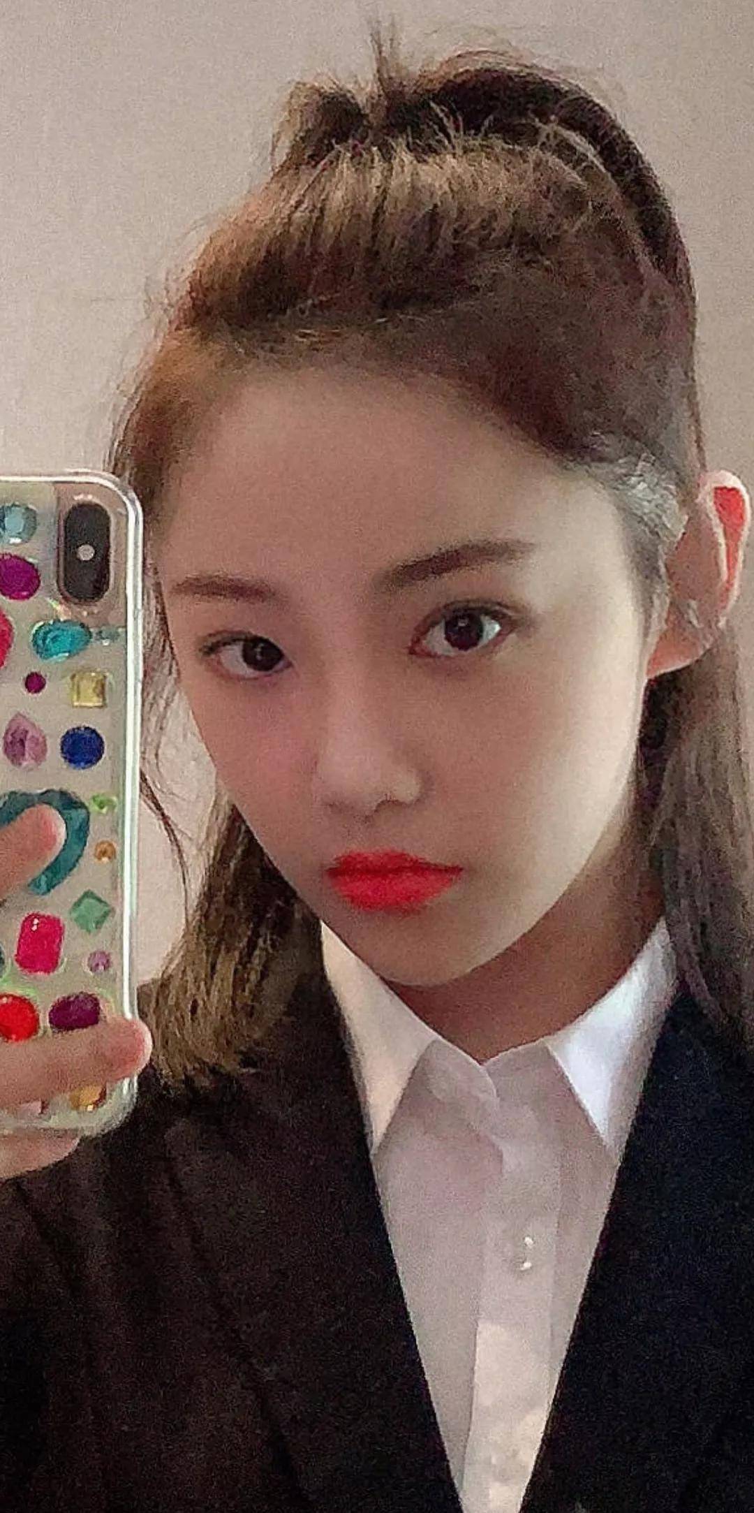 清丽佳人吴佳怡与周迅:如此相像,让你傻傻分不清_电影_中国_古装