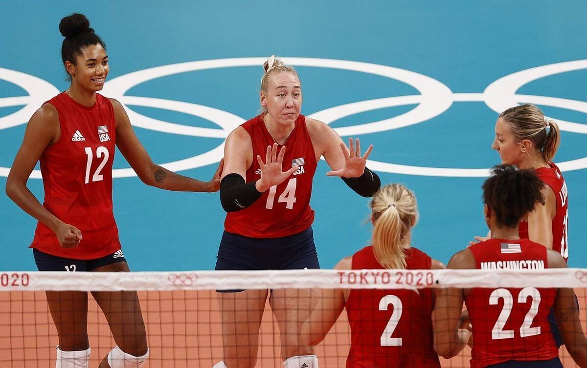 女排奥运冠军第2次缺席三大赛,脑震荡导致劲旅损失惨重_汤普森