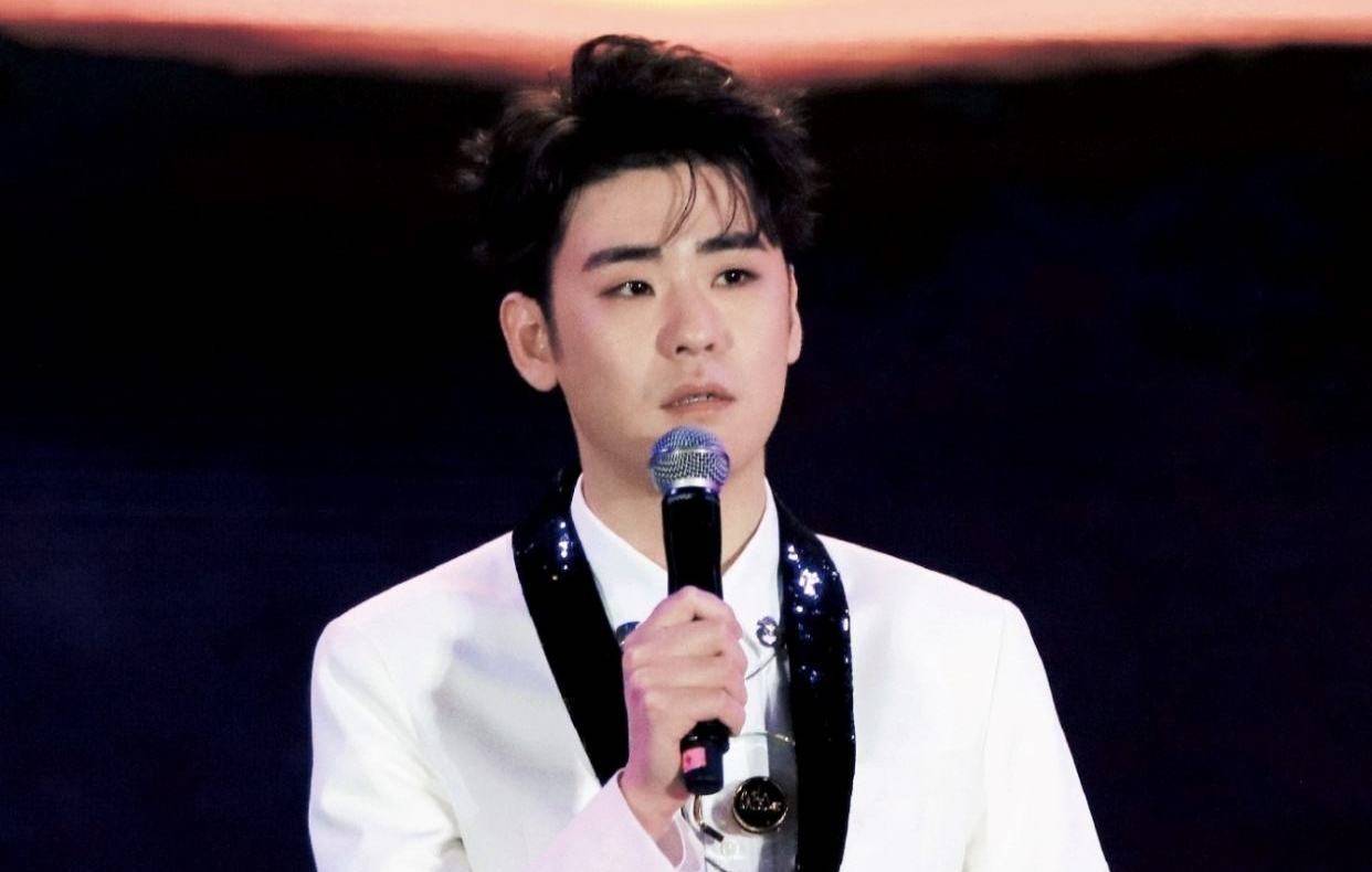 德云社创始人之女发文:流量明星终会流产,是影射张云雷秦霄贤?