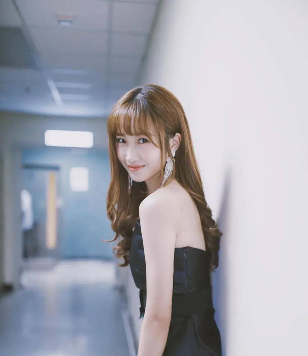 8位无线25岁以下力捧女艺人,谁最有小花相?_陈欣茵_嘉敏_陈苑澄