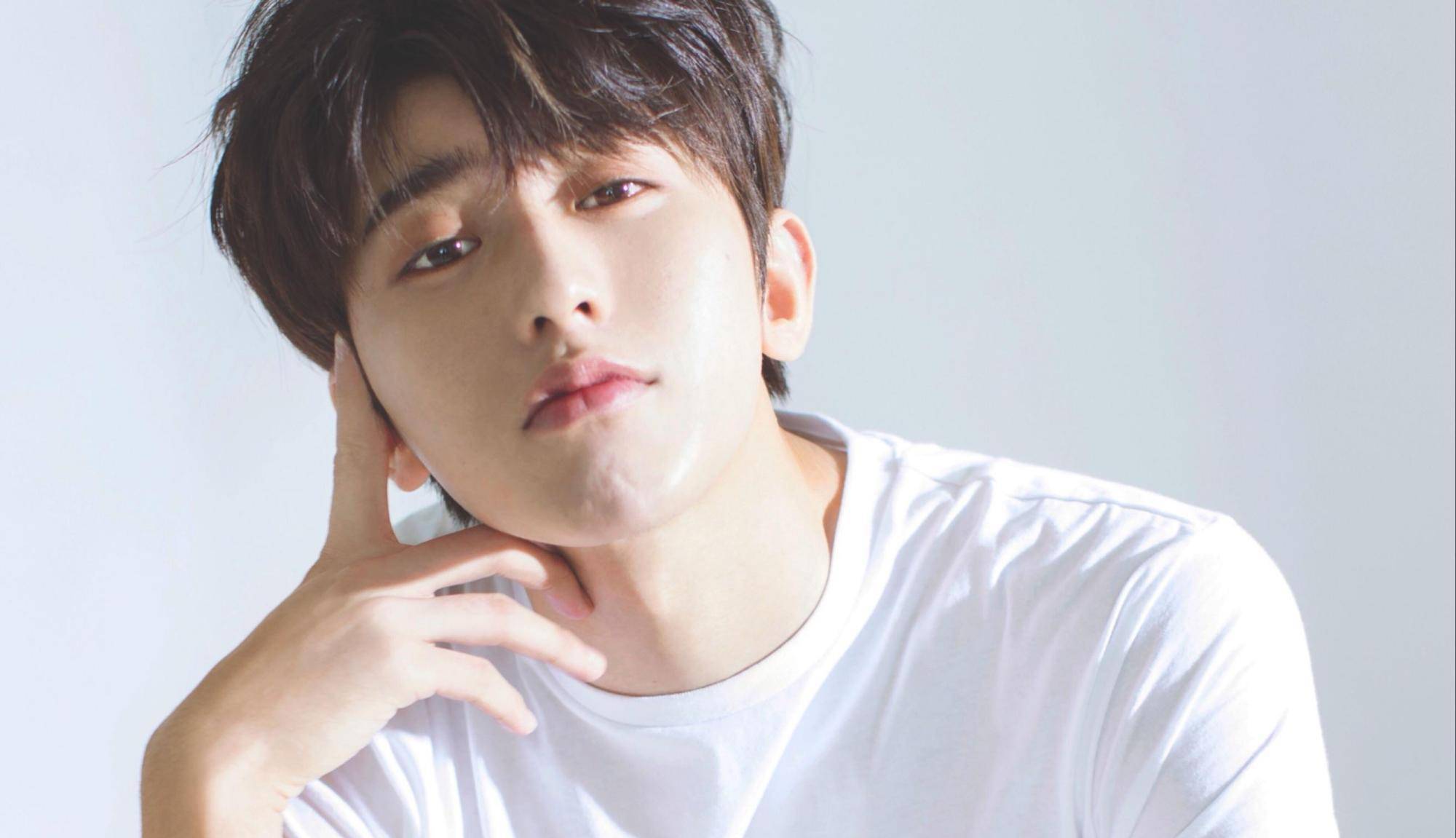 曾经的她淘汰蔡徐坤,如今蔡徐坤成为她导师_刘雨昕_节目_不知道