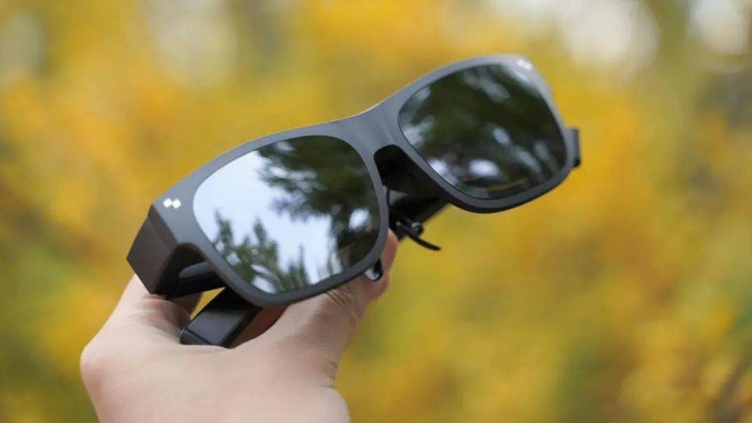 雷鸟 Air 1S 体验评测:不仅仅是懒人神器,更是全场景的随身「巨幕」