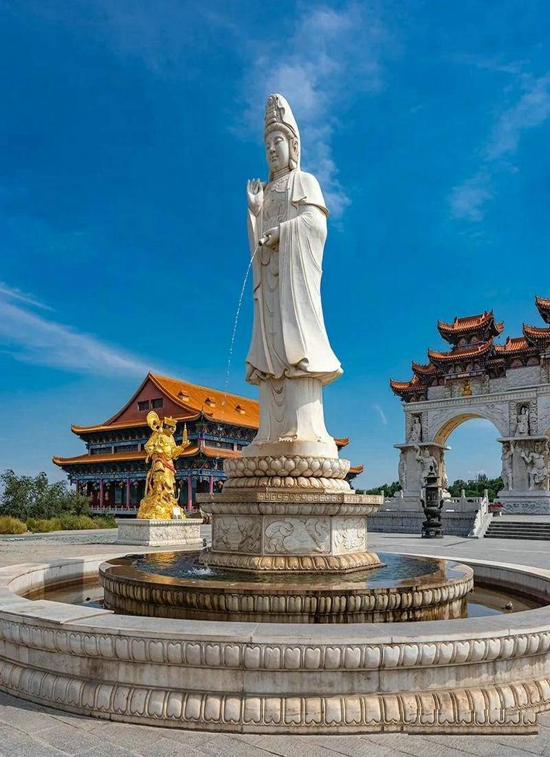 新疆红光山大佛寺_佛教_佛像_象征