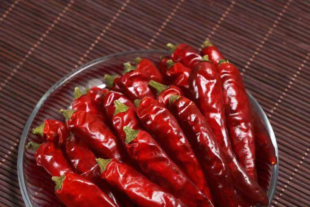 干辣椒的区别和用途_辣味_重庆_口感