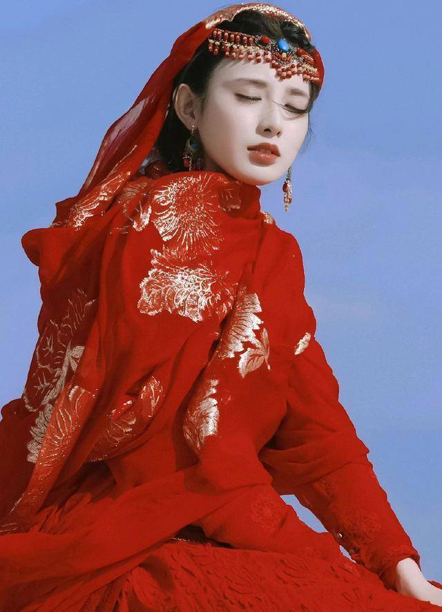 杨幂赵丽颖李沁刘诗诗彭小苒,女星异域造型你pick谁?