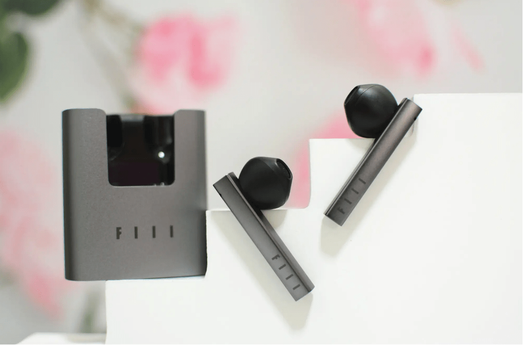 好用又平价的蓝牙耳机有哪些?好用平价的蓝牙耳机推荐