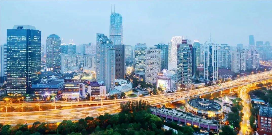 向企业抛出“橄榄枝”！第五届进博会上，8家重点项目落户上海长宁_虹桥_发展_数字