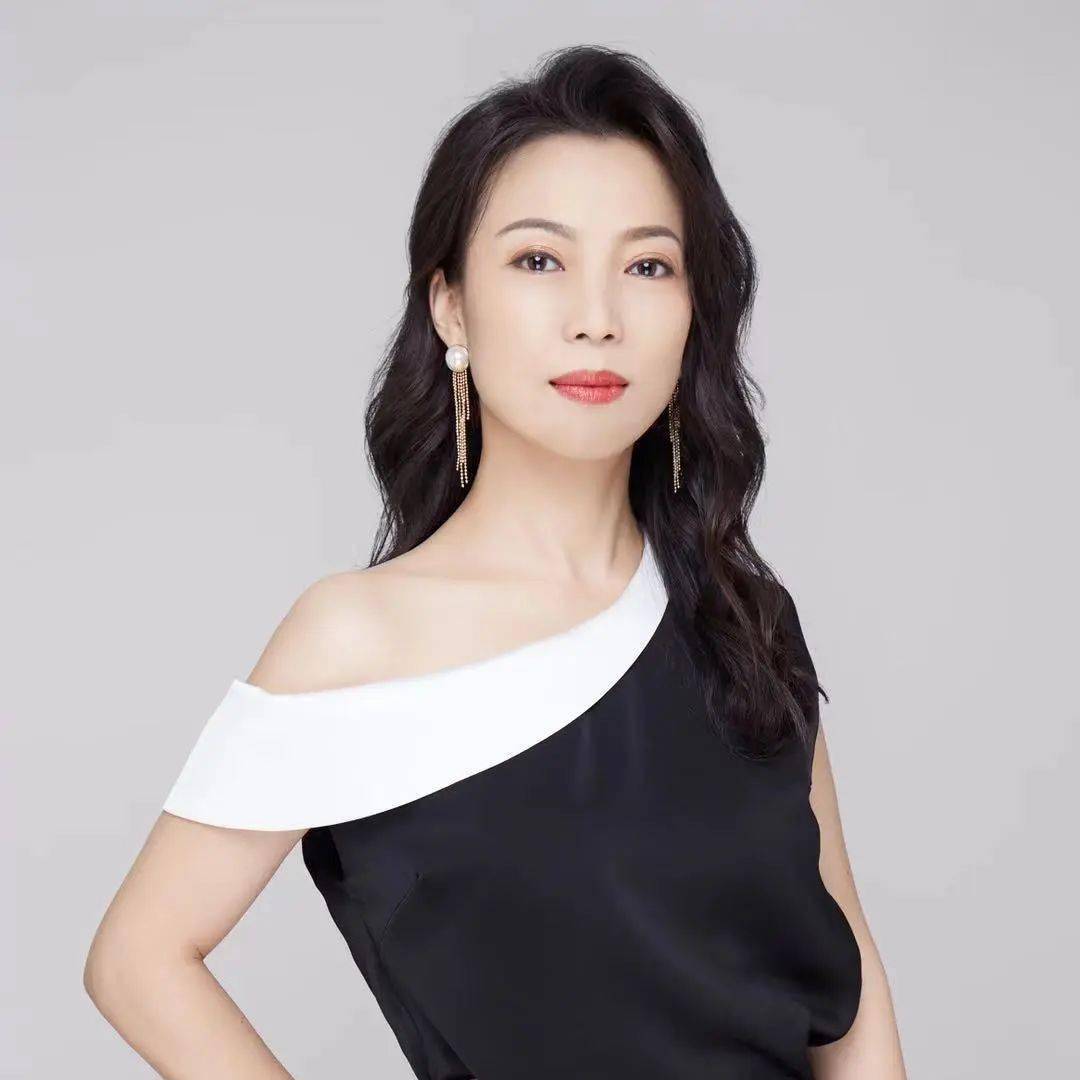 徐静(小连杀)三格声米工作室创始人,著名配音演员,配音导演代表作