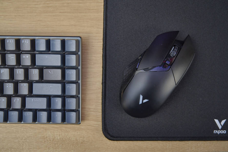 雷柏V30W双模无线游戏鼠标评测:160小时长效续航,FPS游戏好伴侣