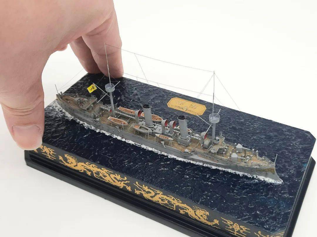 与大家共同欣赏在获得了thomas先生的授权后北洋舰队防护巡洋舰 海容