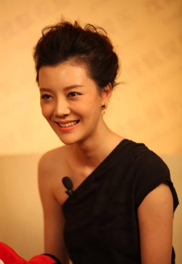 车晓不是嫌贫爱富,情断汪涵和富商李兆会闪婚闪离不委屈自己_邓超