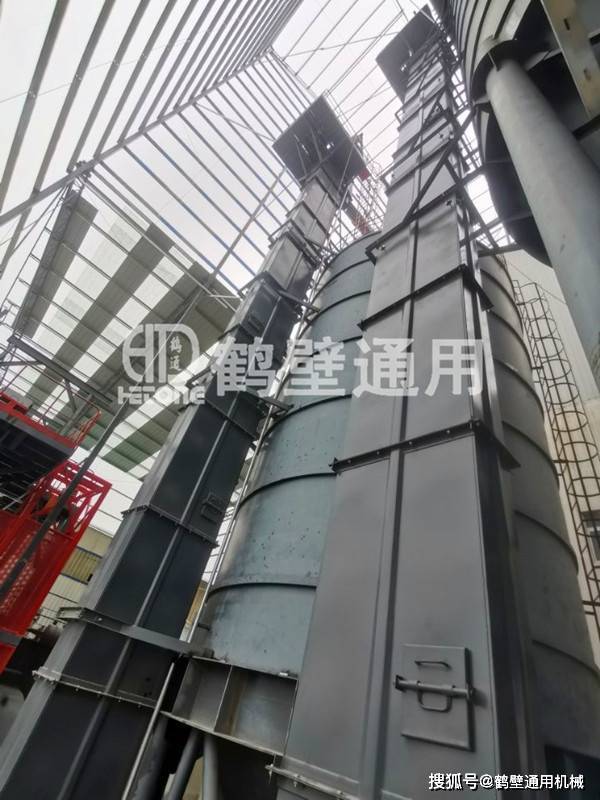 这样也行？（ne板链斗式提升机介绍）ne型板链式斗式提升机，(图1)