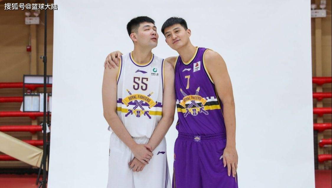 曝孙桐林离开北控!拿4年顶薪太幸运,或告别cba_的合同_球员_赛季