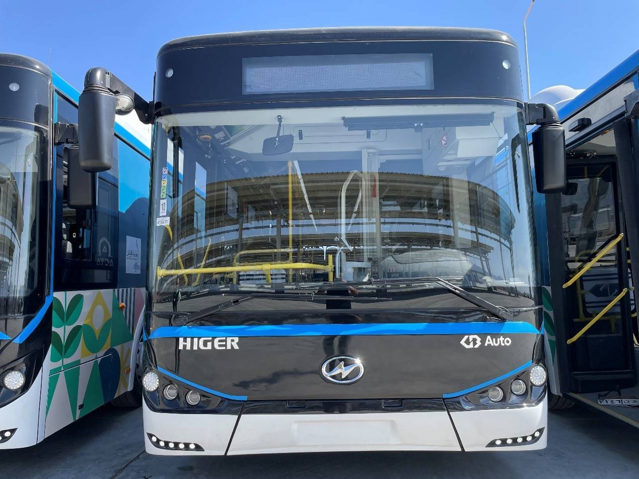 作为新能源客车全球推广的先行者,苏州金龙海格客车积极参与全球公共