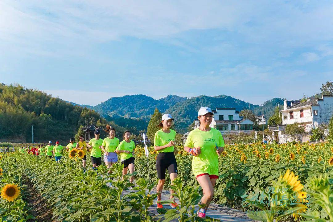 黃山市徽州區主要內容:微景區旅遊線路發佈,鄉村講解員技能大賽,靈山