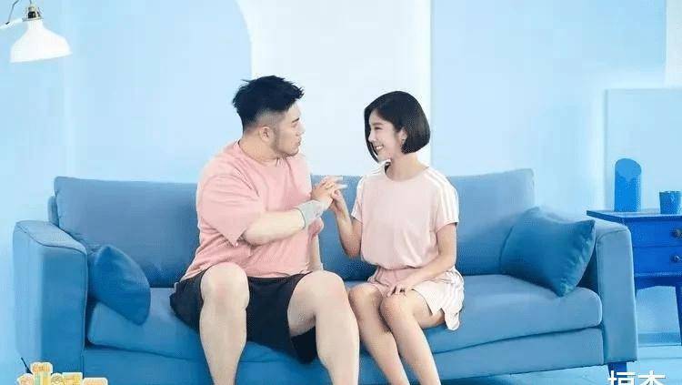 赵奕欢整容后现状_赵奕欢早期作品评价_赵奕欢青春期发型