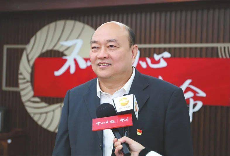 权威访谈 | 彭晓新:聚焦立德树人,推动"幸福德育"_教育_发展_改革