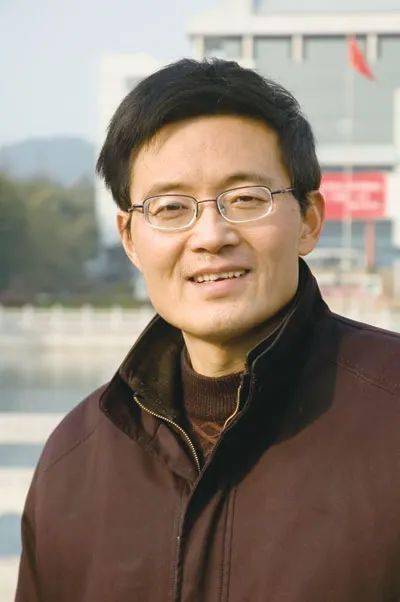 阎真新作《如何是好》:披荆斩棘,一部写给当代青年的沧浪之书_工作_长篇小说_心事