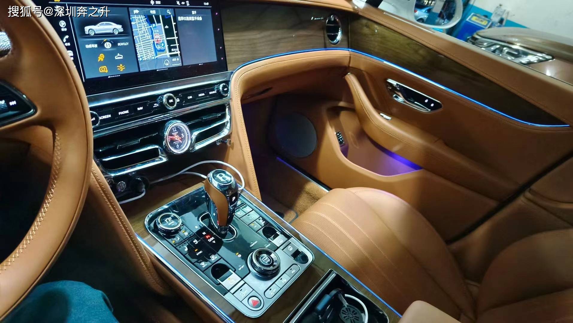 宾利飞驰氛围灯