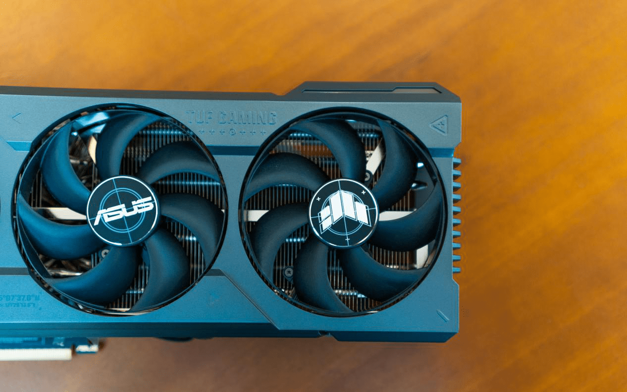 华硕tuf gaming rtx 4080 16gb评测 满足你的一切游戏需求!