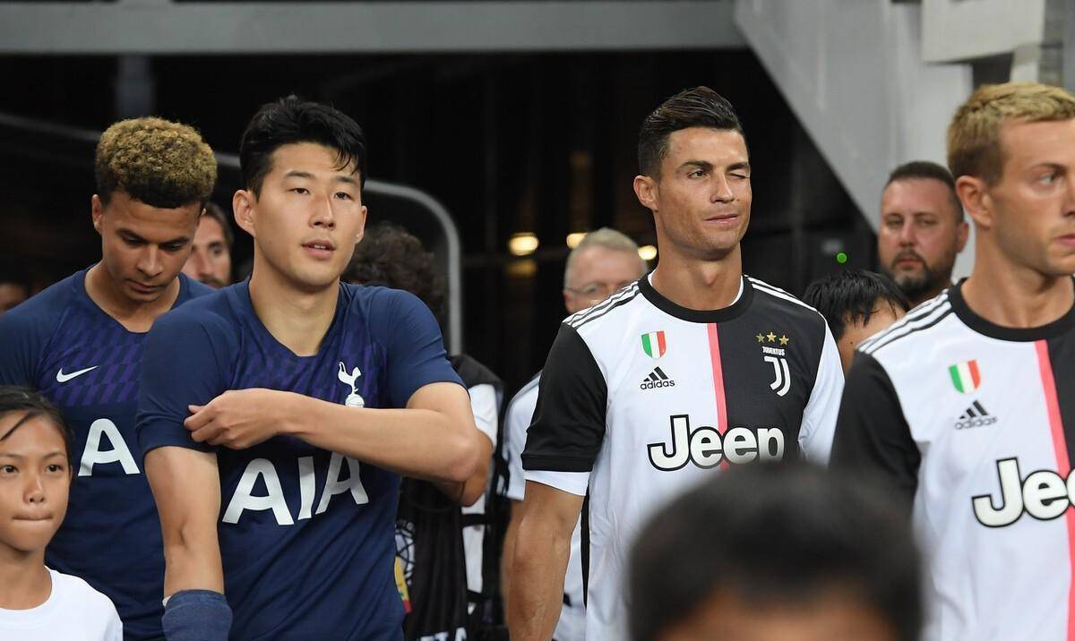 武磊潜入c罗浑水:称其为"孤独的勇者",大方承认孙兴慜亚洲第一哥_世界