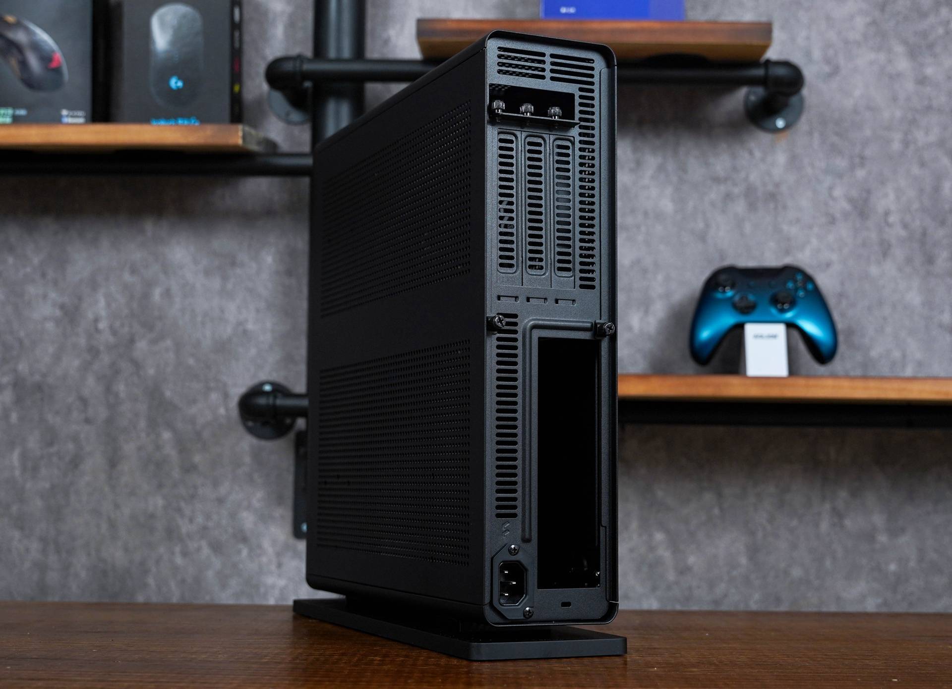 小桌面pc可参考,打造ridge无光立卧工控风实用itx主机_散热_设计_风扇