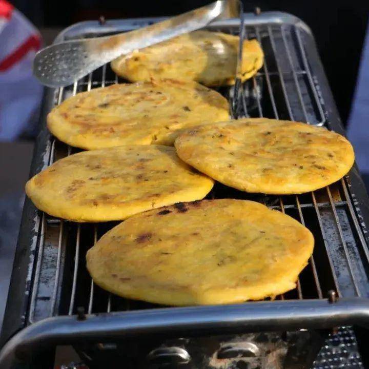 皖美好味道 休宁名小吃美食展销热闹开市!