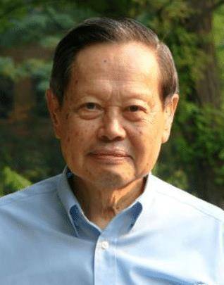98岁杨振宁, 如何称呼小自己20岁的岳父岳母,仅6字网友表示高情商