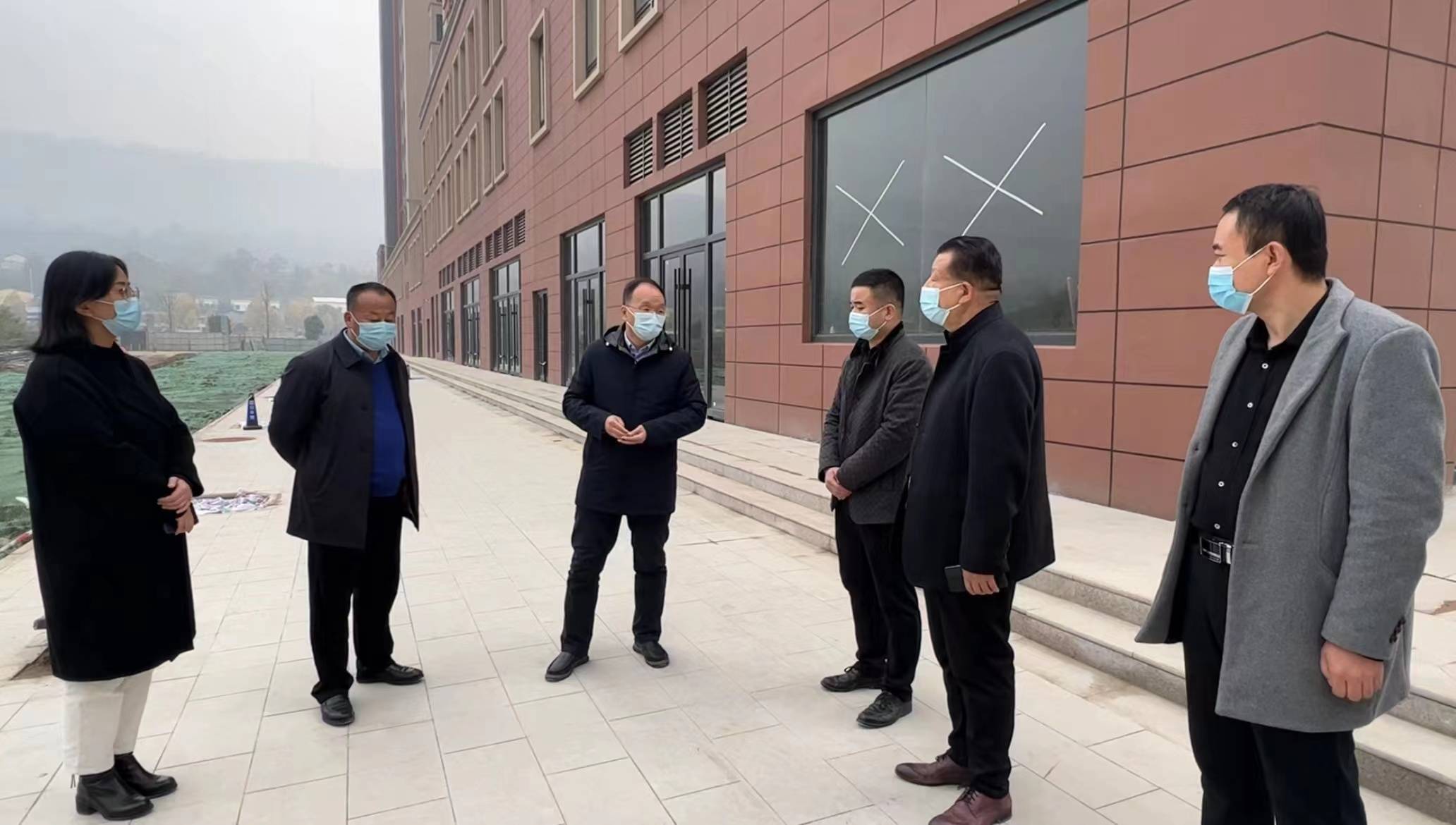 宝鸡金台区委书记,蟠龙新区党工委书记薛建恩调研"保交楼,稳民生"工作