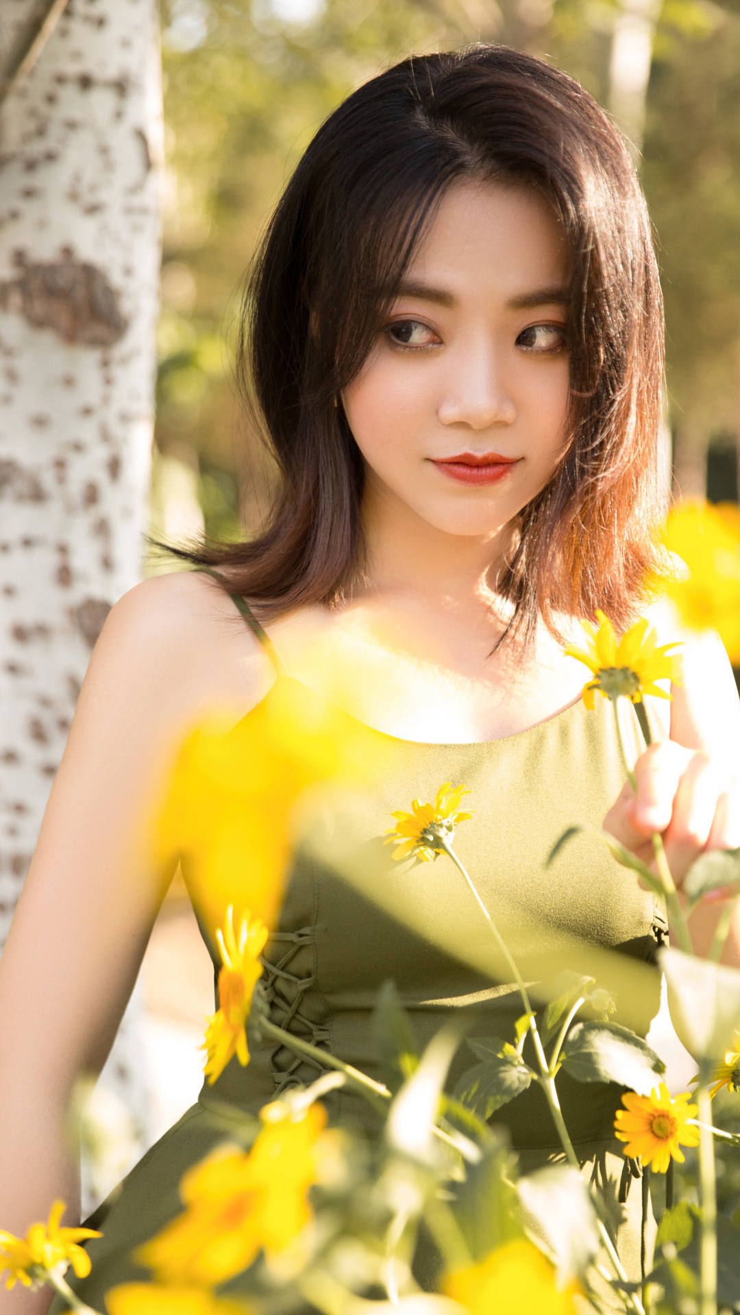 超性感美女吊带香肩手机壁纸下载安卓