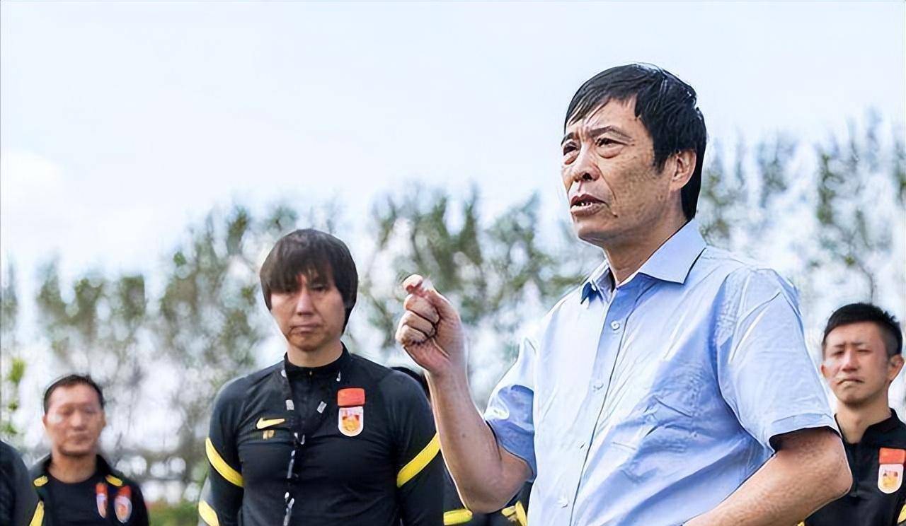 李铁只是开始,曝中国篮球也在行动,名嘴:国球如果调查同样有事_董路