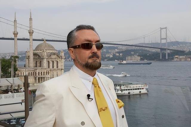 土耳其,男子强迫1000多少女吃避孕药,无麻整容,被判入狱8658年_阿德南