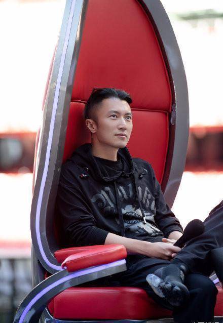 谢霆锋日子太闲种蔬,园被破坏心情低落_生活_张柏芝_lucas