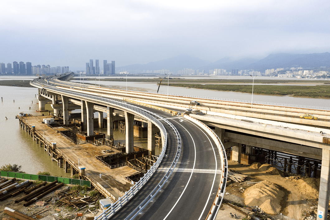 道庆洲大桥匝道图片