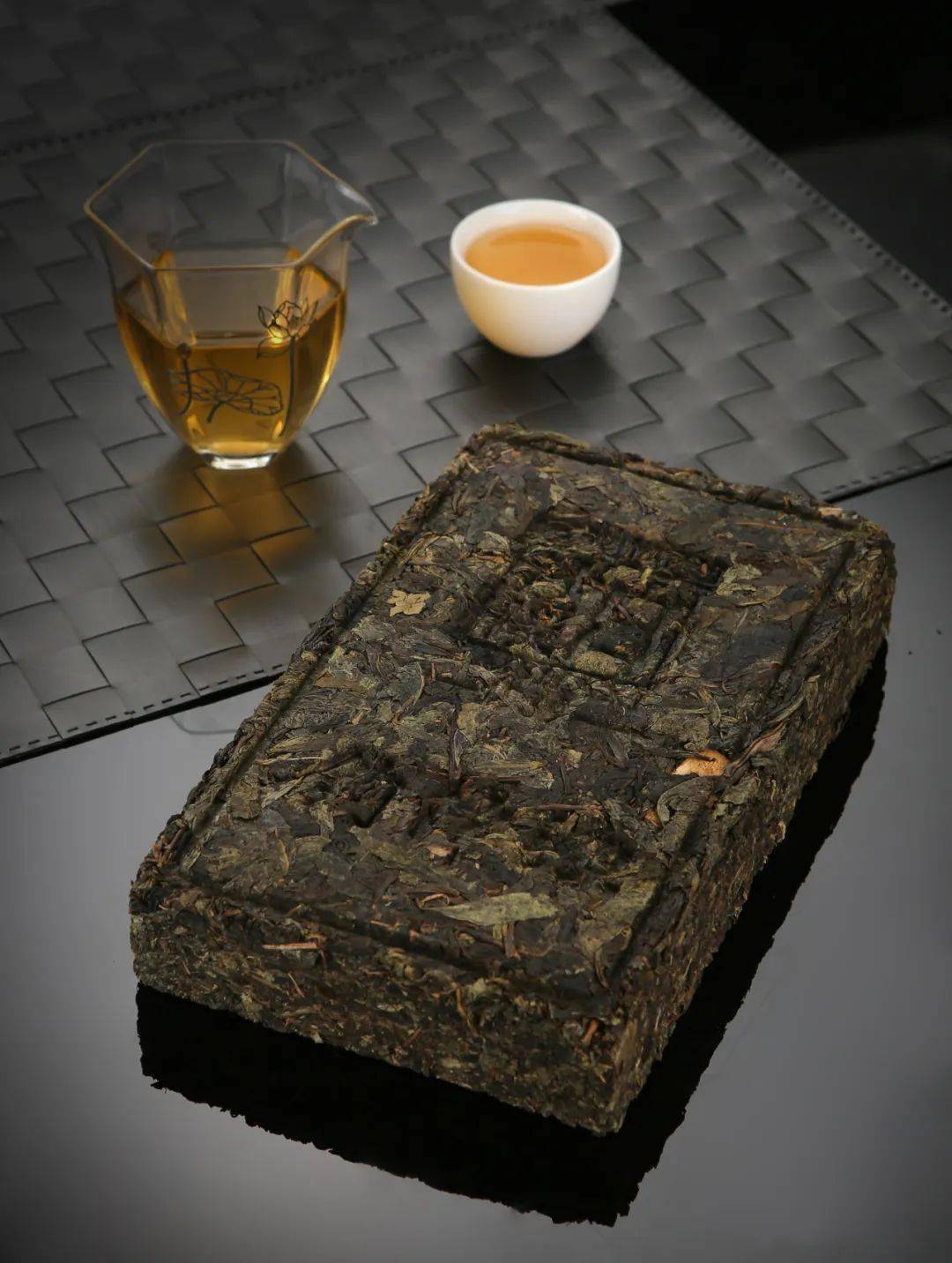 2021年白沙溪传承茯茶:花香馥郁 甜醇润喉_滋味_明亮_安化