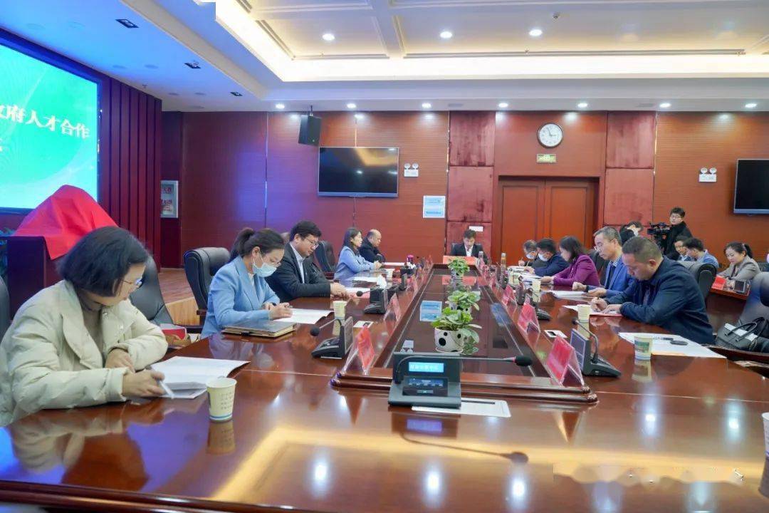 我校与石首市人民政府举行人才合作签约揭牌仪式_工作_孙启军_刘艳
