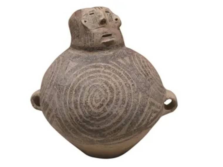 果识分享|独具特色的马家窑文化人形陶器