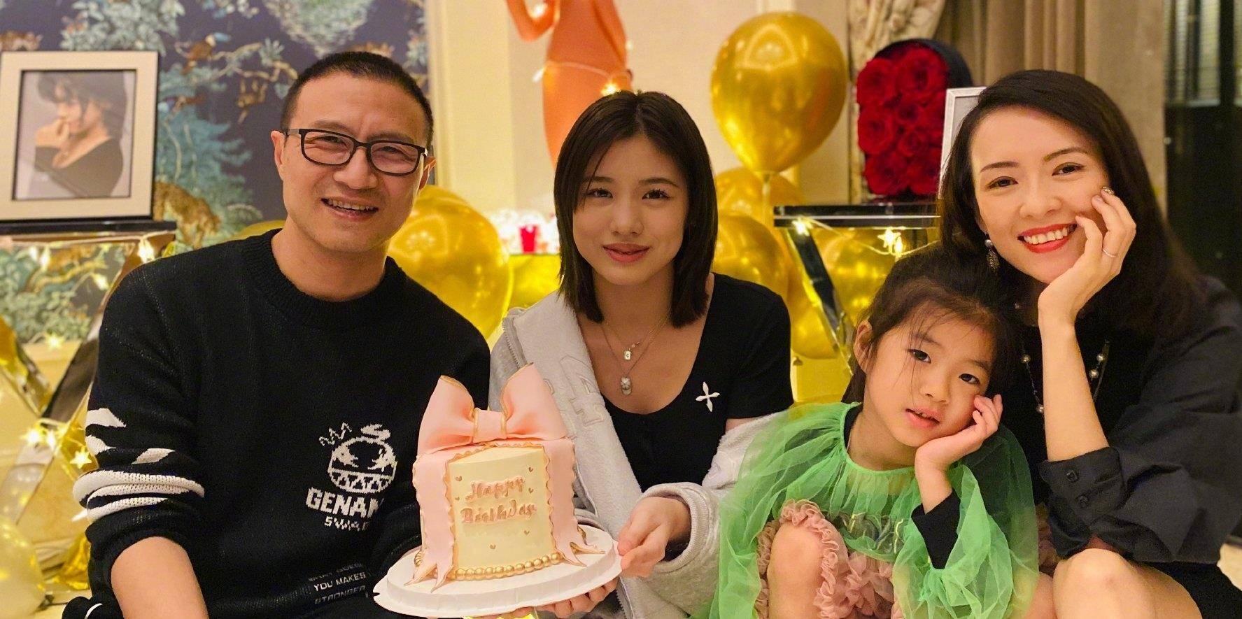 章子怡分享大女儿小苹果生日会花絮,醒醒特意给姐姐送了一个头花_汪峰