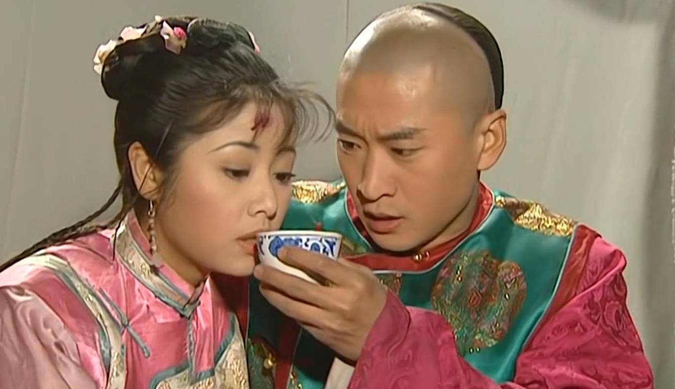 尔康提议,柳红已经归队了,柳青和金锁也有了消息,洛阳这个地方呆了太