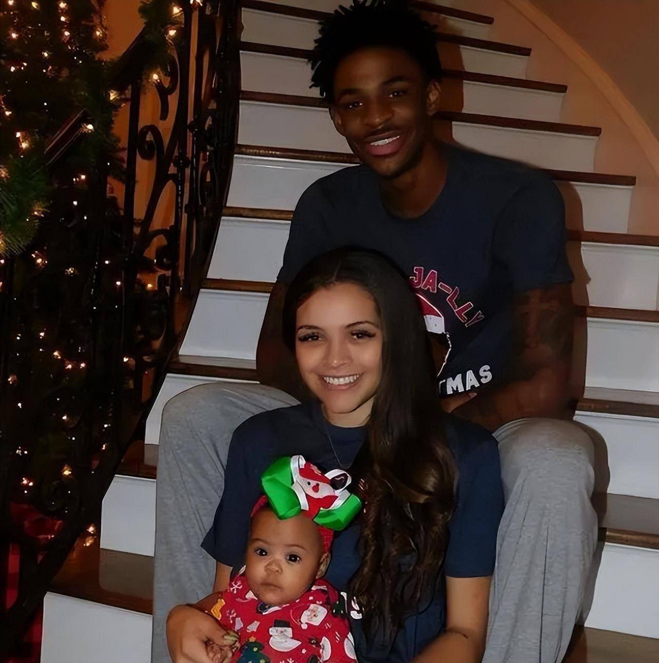 下一个是谁?077还是莫兰特_布克_詹娜_绯闻