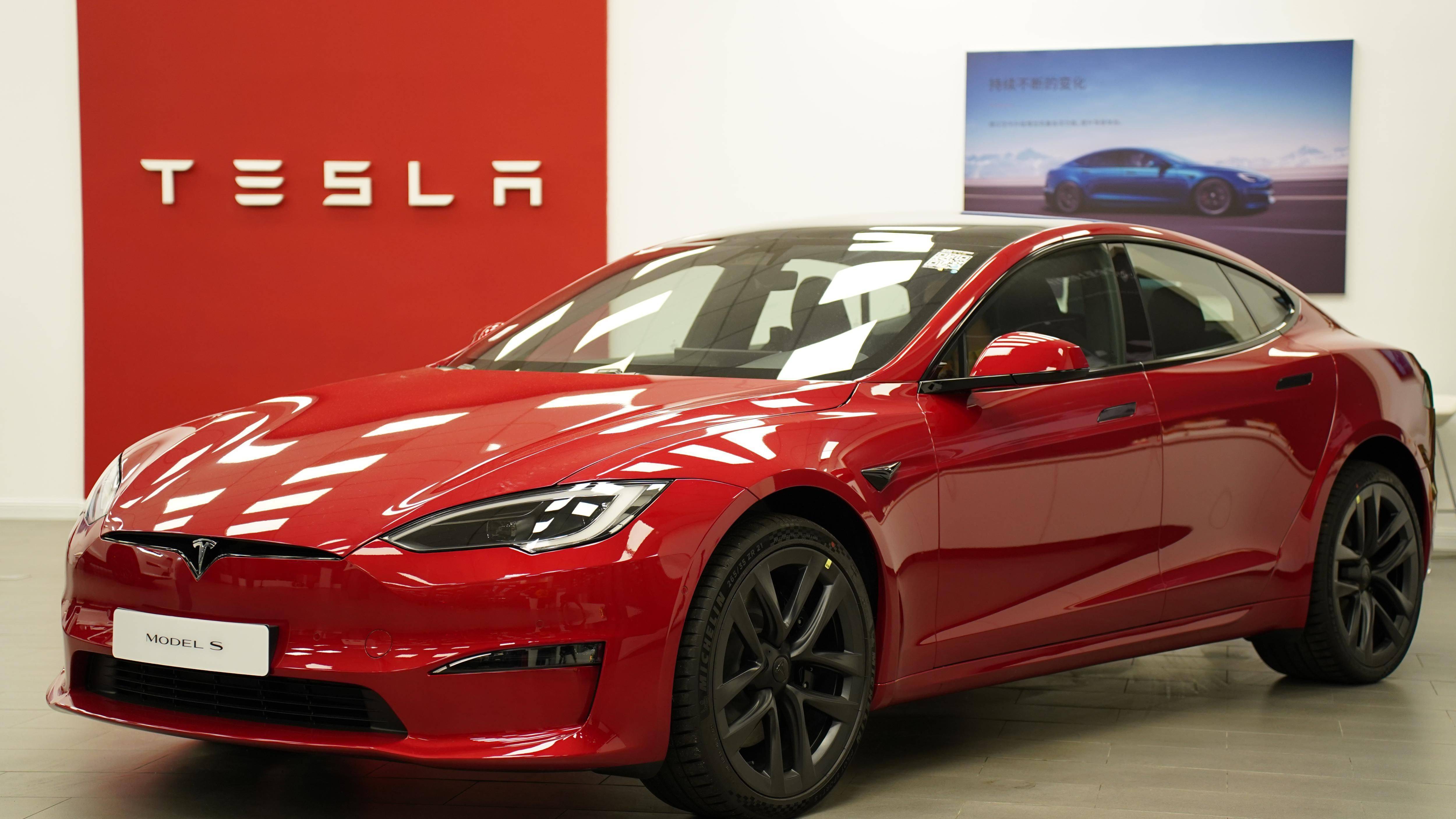 特斯拉model s plaid,告诉我们旗舰车的设计可以有多大胆_搜狐汽车