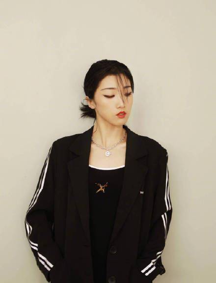 yamy曝光会议录音被老板说丑,火箭少女成员力挺yamy_徐明_员工_公司