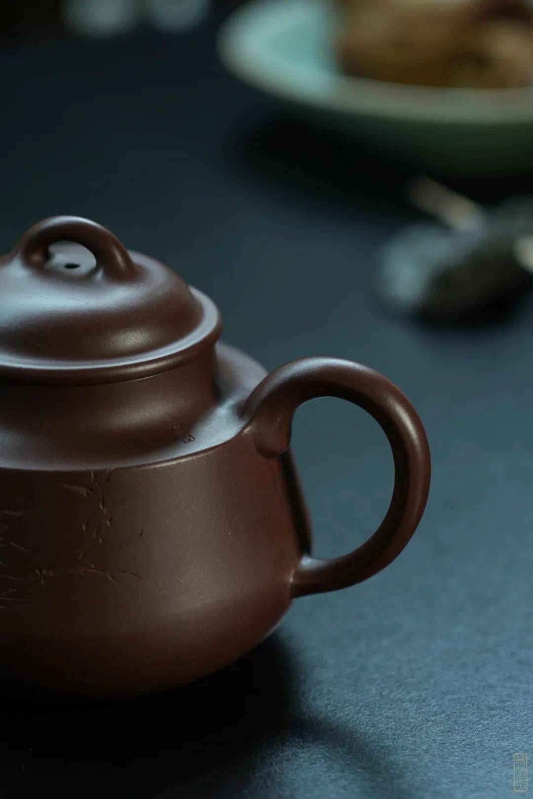 陈德华 制 黄松 刊(350cc)_作品_造型_气韵