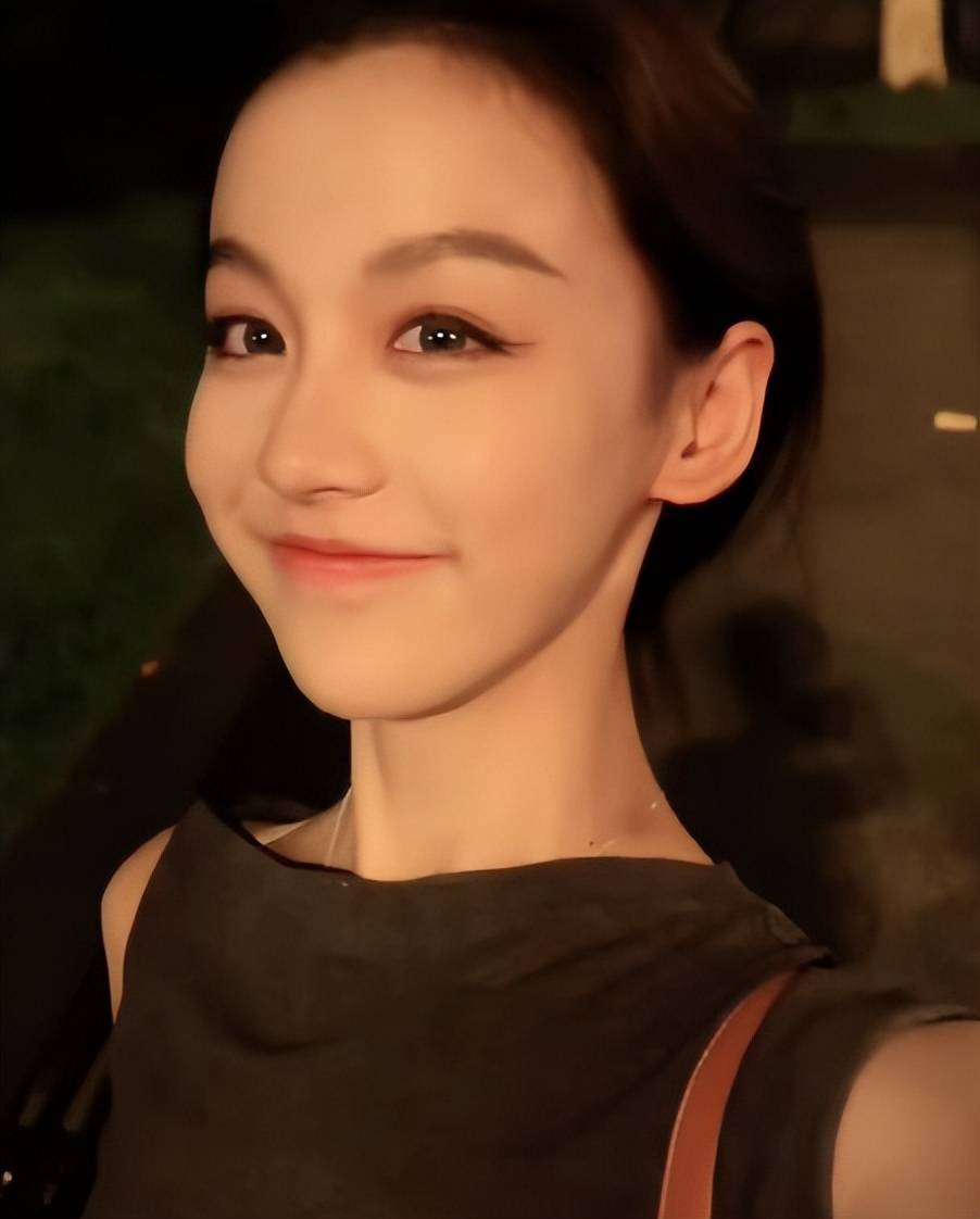 原创北电表演系校花走红高颜值叫人艳羡不已比网红脸强多了