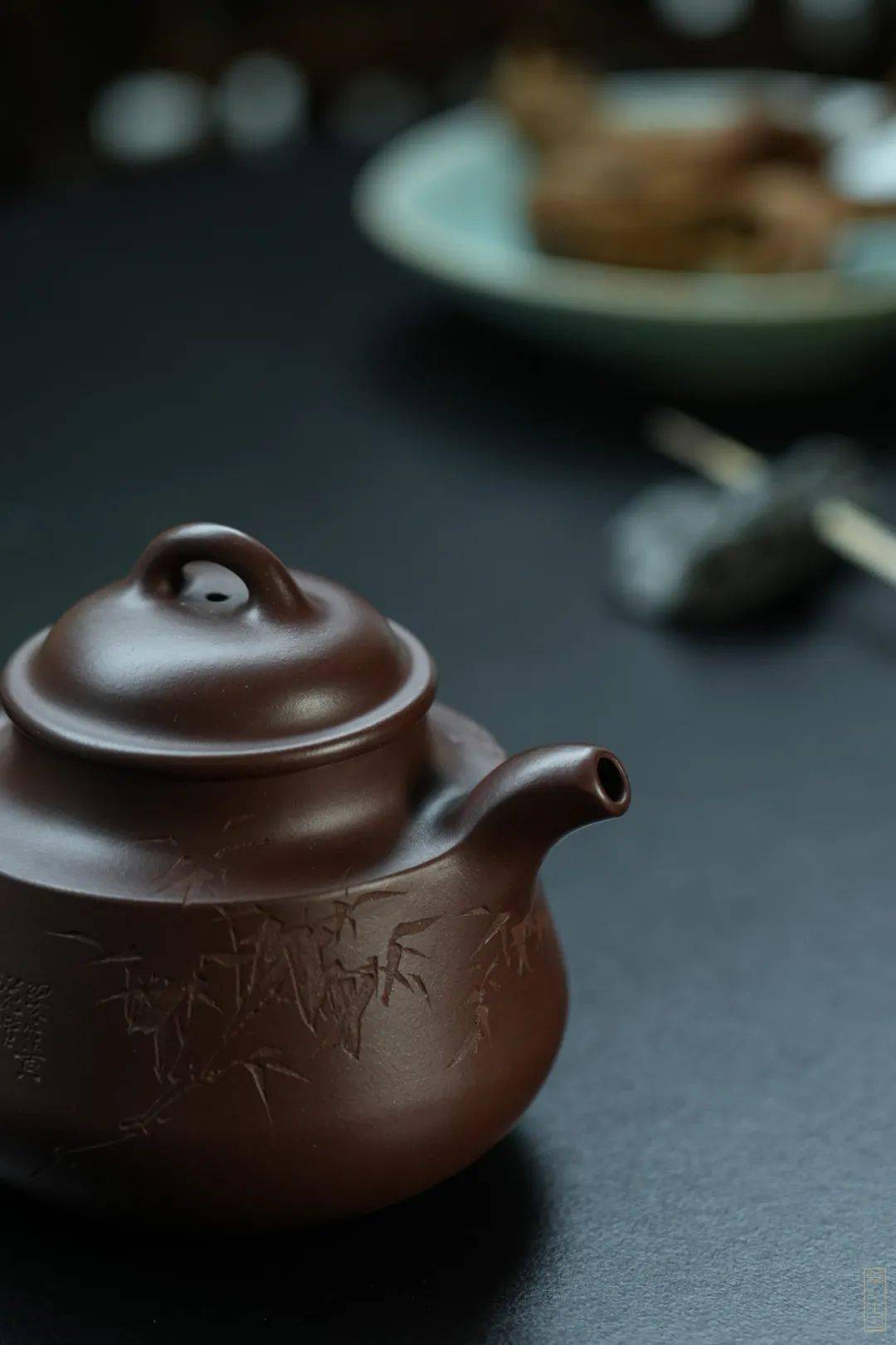 陈德华 制 黄松 刊(350cc)_作品_造型_气韵