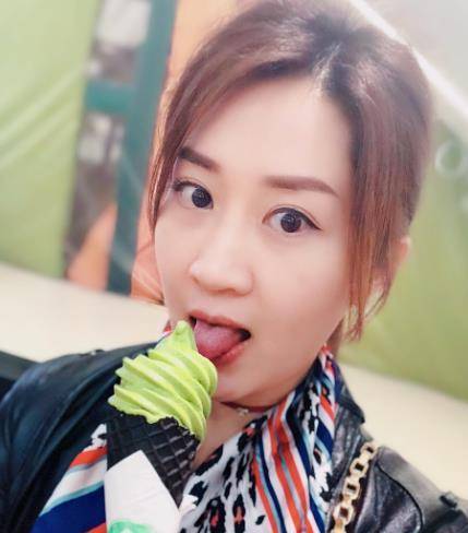 《外来媳妇本地郎》华女扮演者黄晓华,被忽视多年的时尚时尚女神_剧中