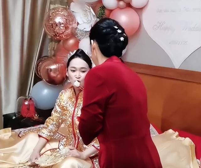 希望yoyo和老公回到北京的时候,能够再次招待大家,让大家开心.